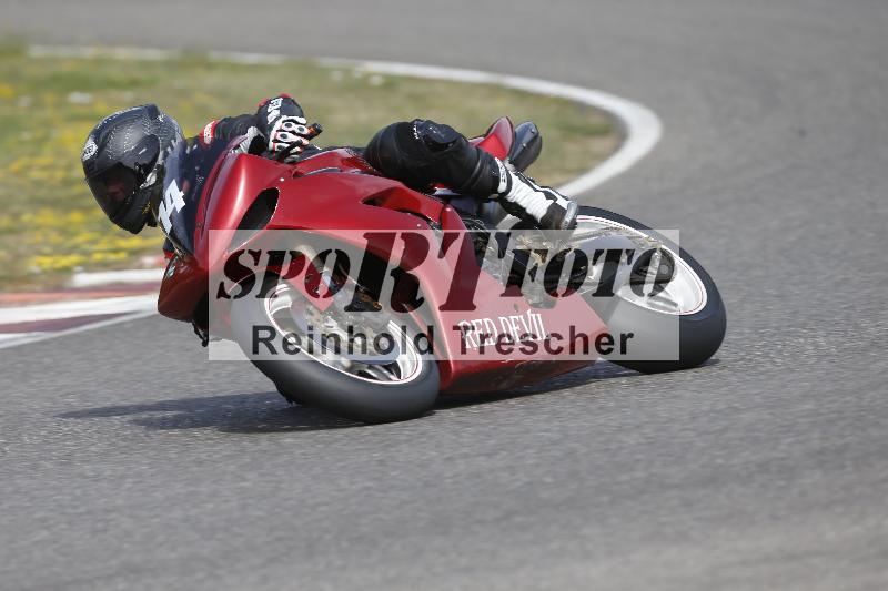 /37 09.08.2026  Pluess Motosport ADR/Freies Fahren/14